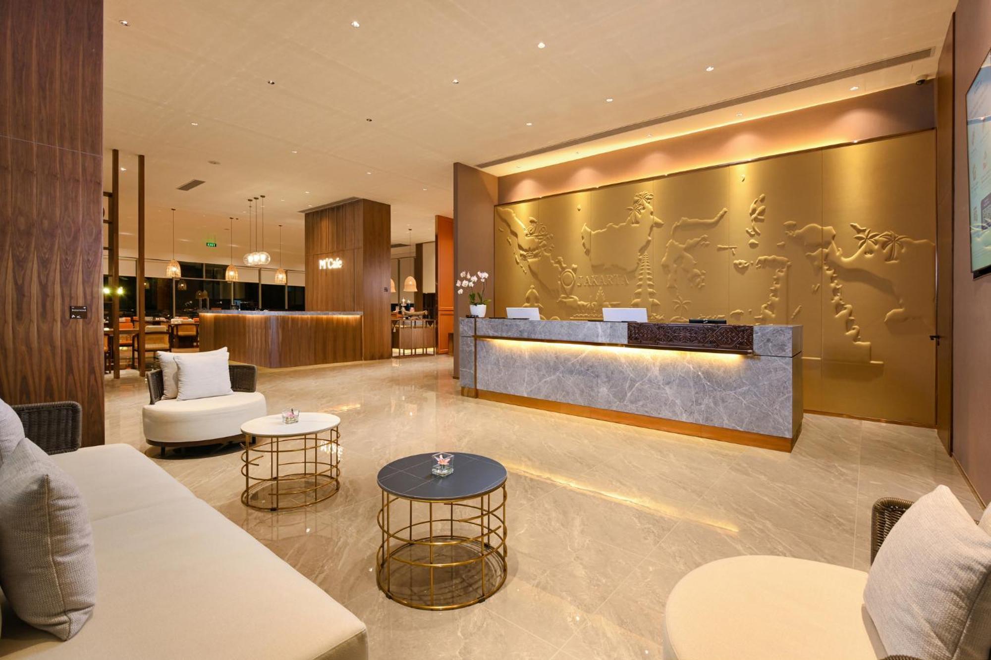 Model J Hotel Jakarta Soekarno - Hatta Airport Тангеранг Экстерьер фото